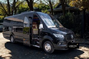 Mercedes Luxury 19 seater outer