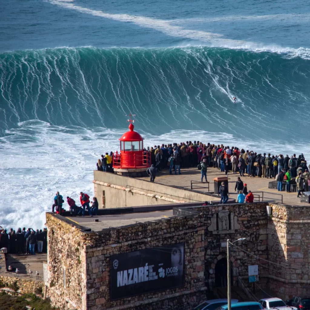 nazare wave